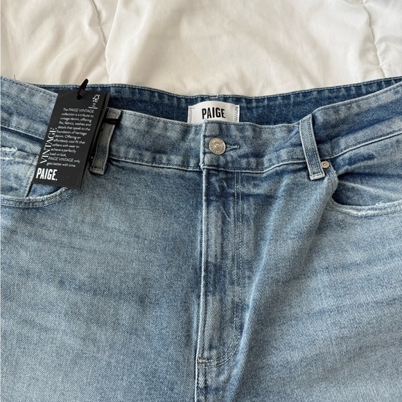 NWT Paige Sasha 32" Wide Leg Jean - Picture 3 of 6